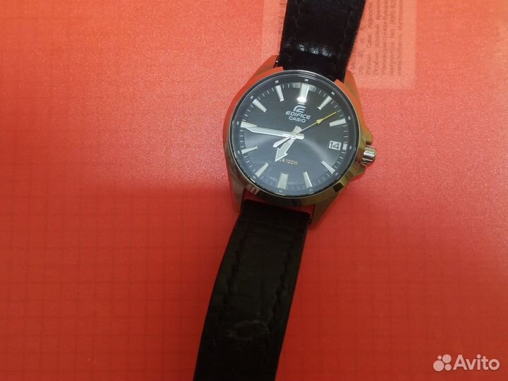 Продам часы