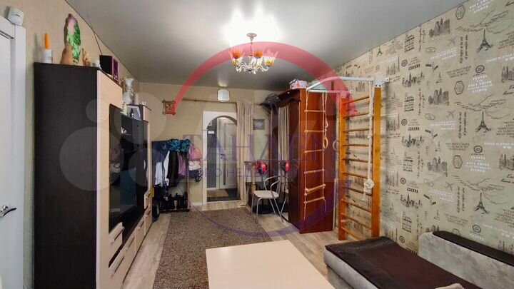 3-к. квартира, 61 м², 1/4 эт.