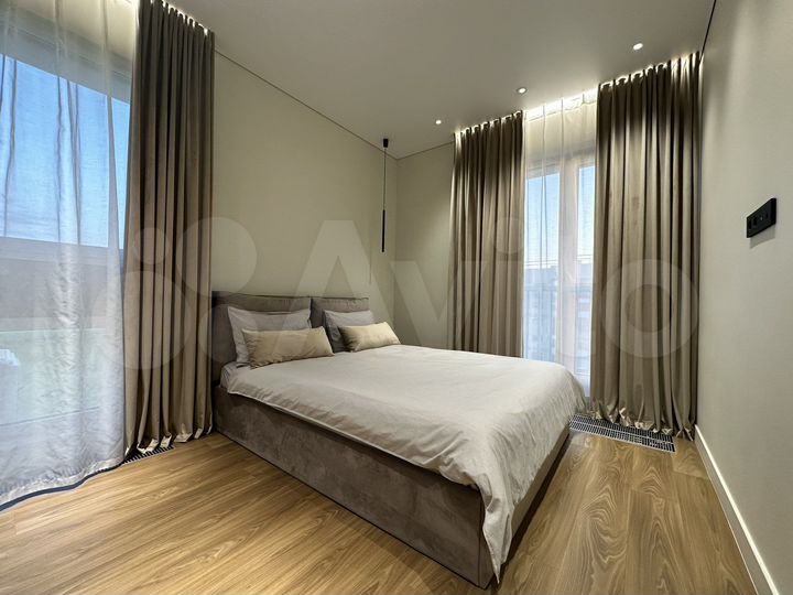 2-к. квартира, 66 м², 6/6 эт.