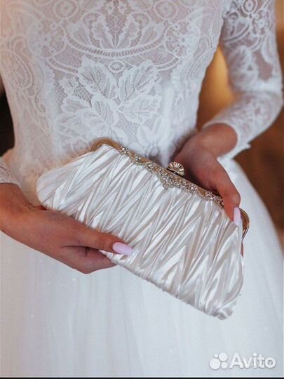 Свадебные клатч, перчатки,подвязка невесты