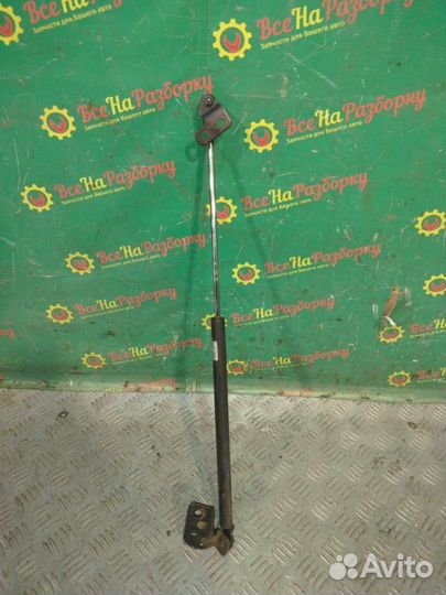 Амортизатор крышки багажника Kia Rio 1 универсал