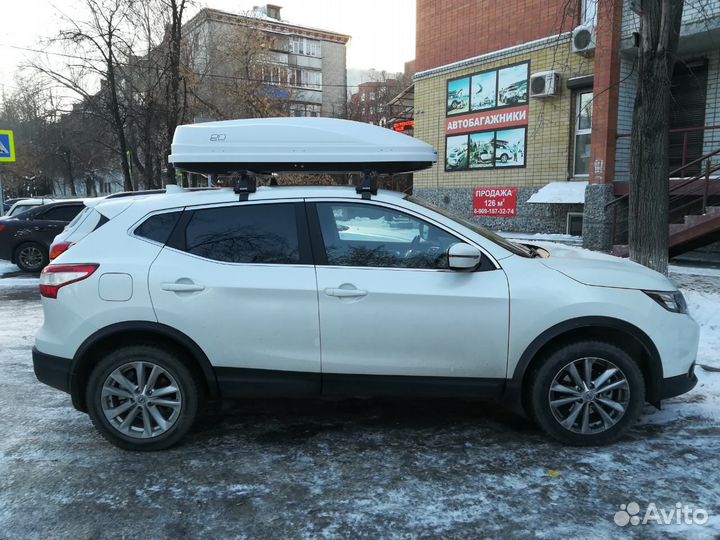 Автобокс багажник на крышу Nissan Qashqai