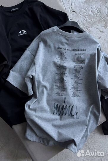 Свитшот женский Balenciaga