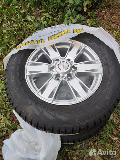 R17 Nokian Tyres Nordman 7 SUV 235/65, PCD 6x139.7 DIA 38