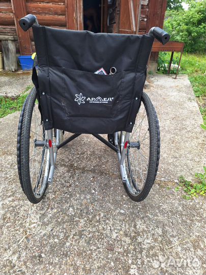 Инвалидная коляска складная бу