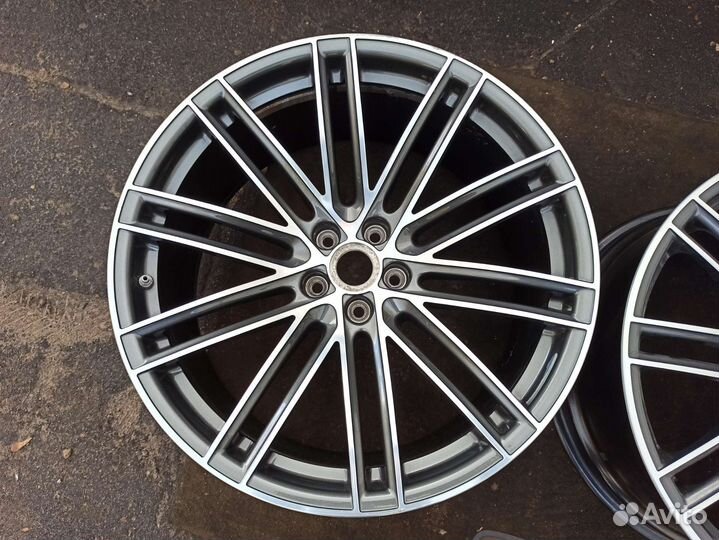 Porsche Macan R21 два диска перед зад ковка