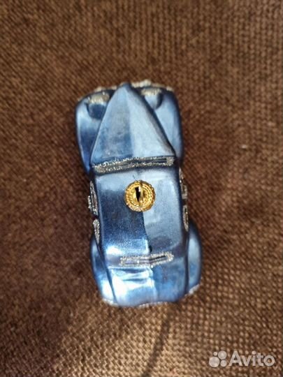 Продам стеклянную елочную игрушку импульс