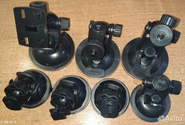 Автомобильные держатели