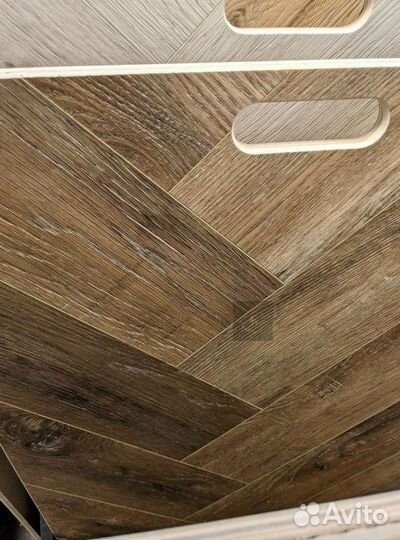 Кварц виниловый ламинат