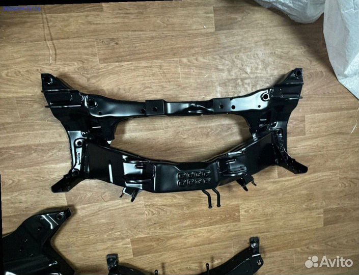 Пoдрамни задний Мitsubishi Outlander 1 (Арт.78223)