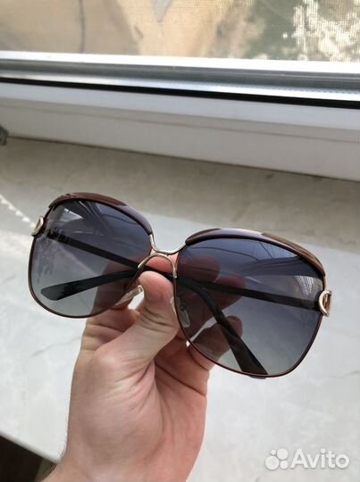 Солнцезащитные очки