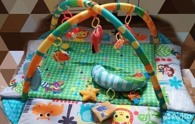 Развивающий коврик