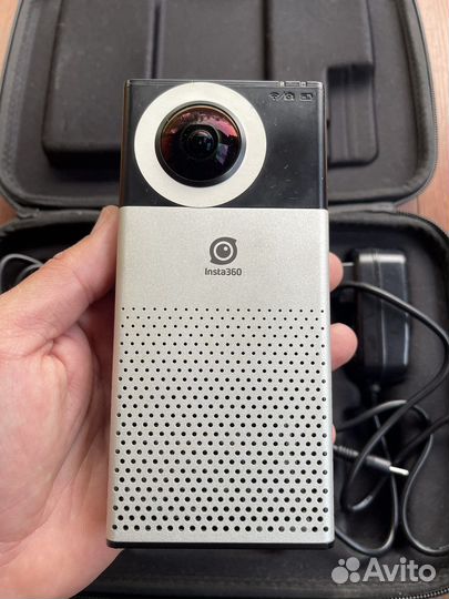 Видеокамера insta 360 4k