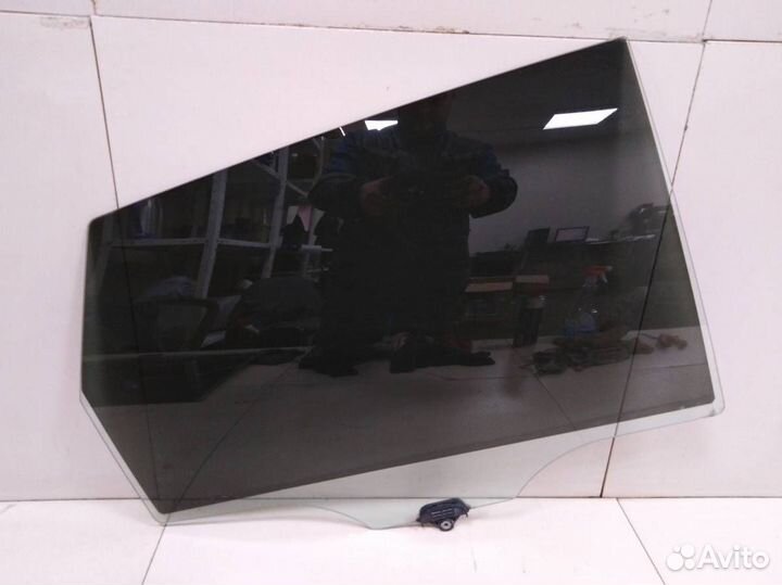 Стекло двери задней правой Kia Ceed ED 2007-2012