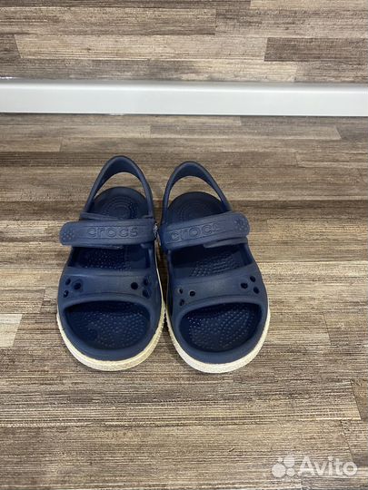 Сандали crocs c7