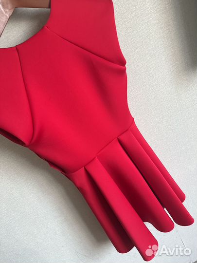 Платье guess s