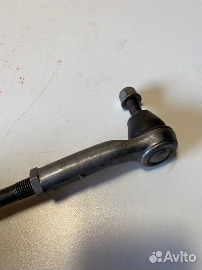 Рулевой наконечник левый Volkswagen Polo