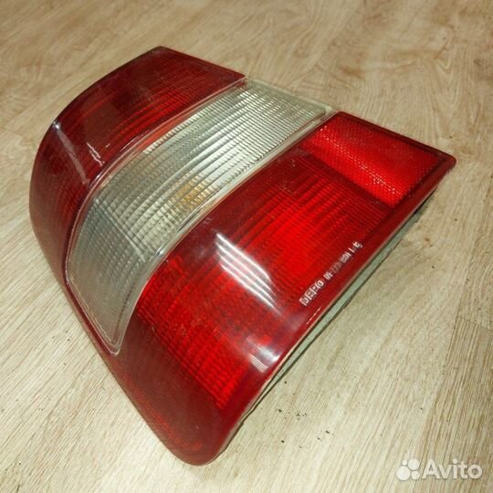 Фонарь задний левый Volvo 960 1990-1998