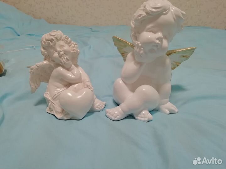 Статуетка ангел