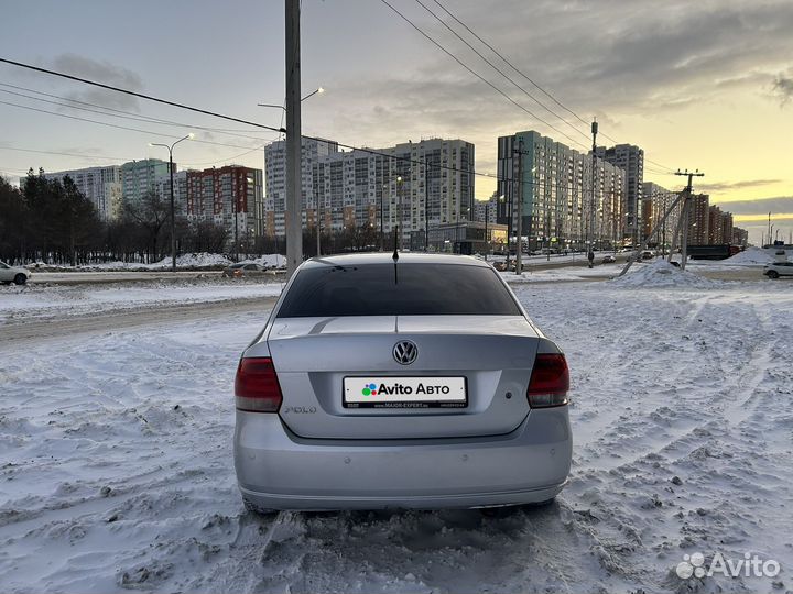 Volkswagen Polo 1.6 AT, 2013, 174 800 км