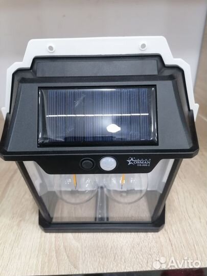 Фонарь на солнечной батарее с двумя лампами