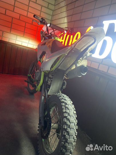 Racer 125