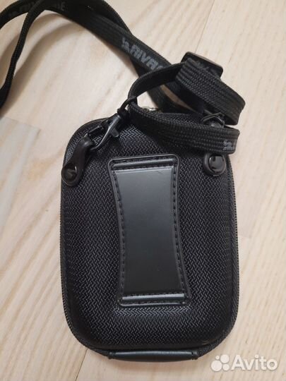 Чехол противоударный для фотоаппарата Rivacase