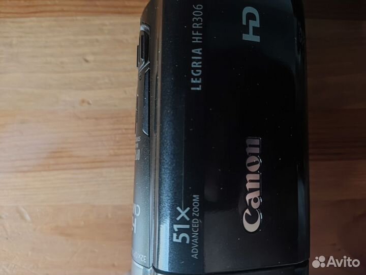 Цифровая видеокамера Canon legria HF R306