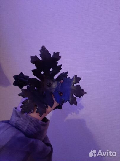 Старинный подсвечник