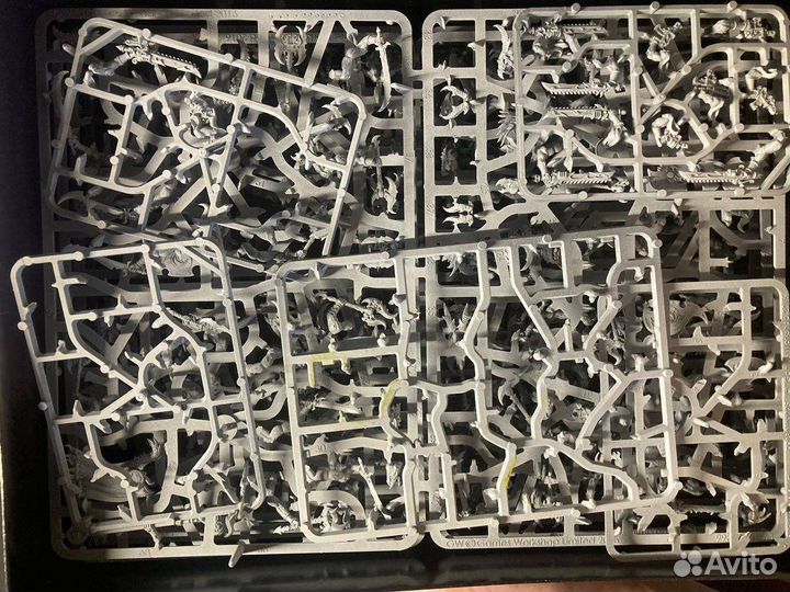 Warhammer 40000 миниатюры