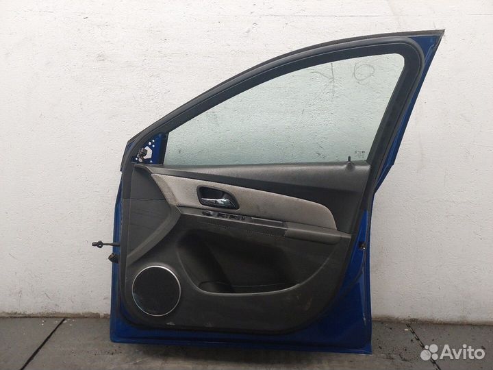 Дверь боковая правая передняя Chevrolet Cruze, 2011