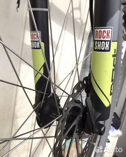 Велосипед cube