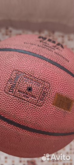 Баскетбольный мяч spalding nba gold series
