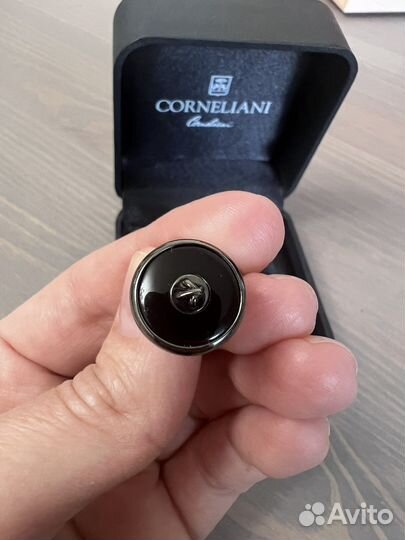 Запонки corneliani