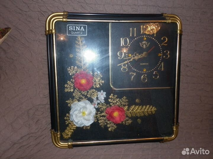 Часы электронные настенные СССР