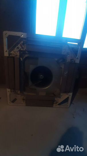 Кассетный кондиционер бу внутренней