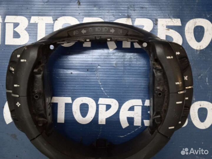 Руль Citroen C4 c переключателями