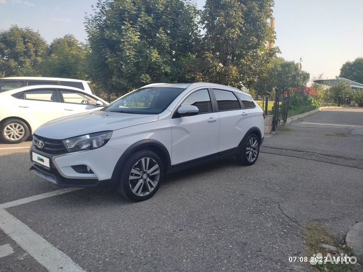 LADA Vesta Cross 1.8 МТ, 2018, 201 000 км