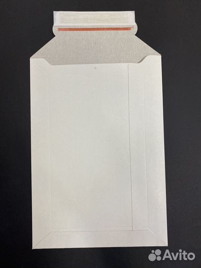 Конверт картонный