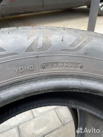 Bridgestone Alenza H/L 33 225/60 R18 100H