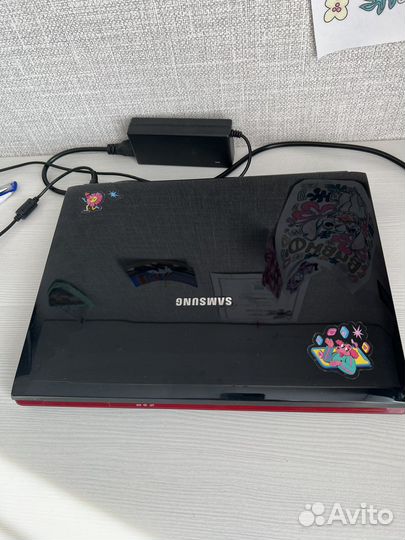 Ноутбук samsung