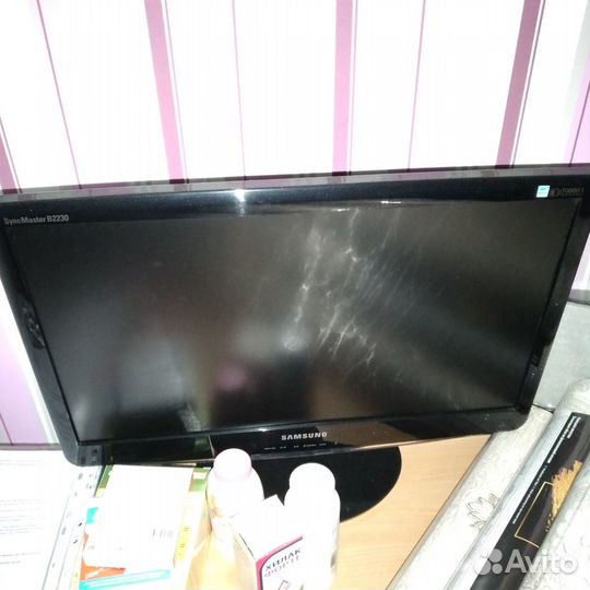 Монитор Samsung