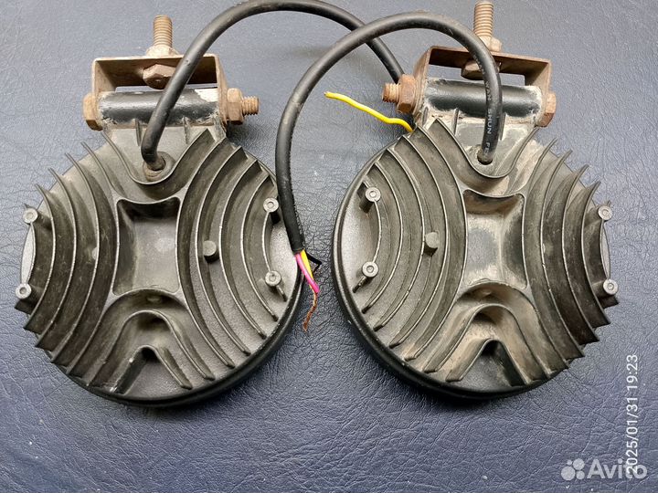 Противотуманные фары LED универсальные