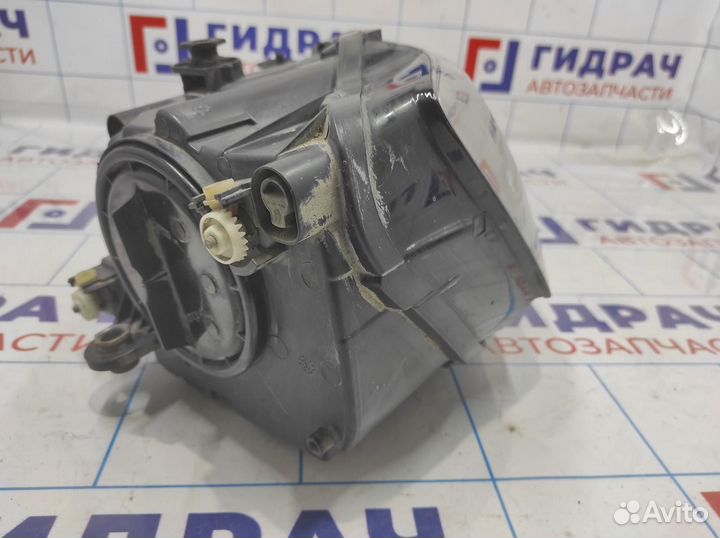 Фара правая Volkswagen Jetta (A6) 5C7941006A