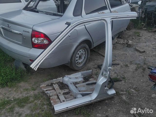 Срез средней стойки приора левая сторона