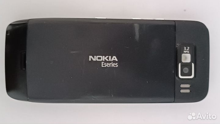 Nokia E52