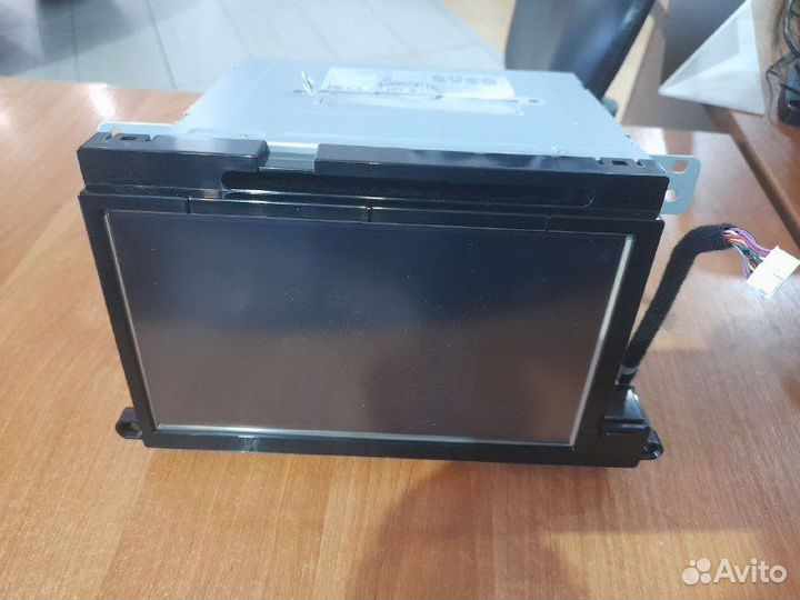 Автомобильный ресивер DVM-1440G iS на Mitsubishi O