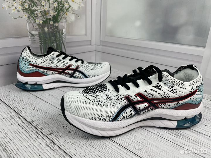 Кроссовки Asics gel kinsei blast