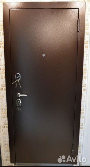 Входные металлические двери Ferroni