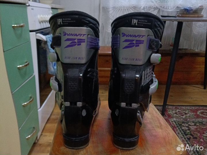 Горнолыжные ботинки